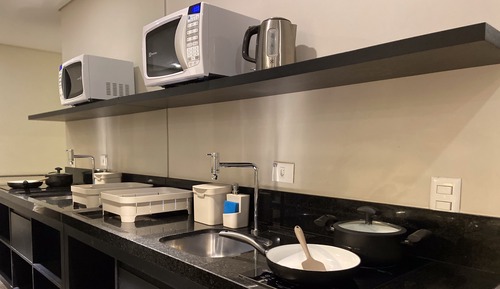 Loft com Cozinha by ¼ UmQuarto.