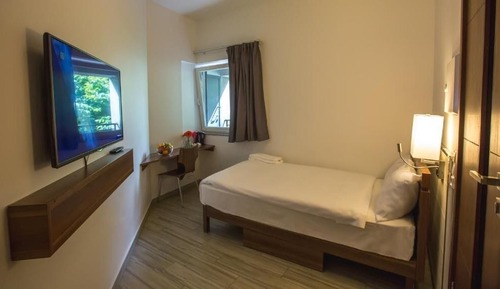 Basic Single Room