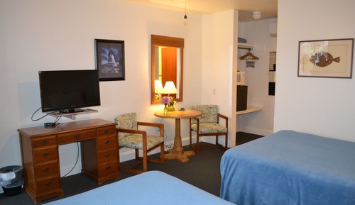 Standard Double Room, 2 Double Beds, Non Smoking (Not Pet friendly)