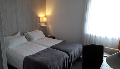 Standard Room, 2 Twin Beds