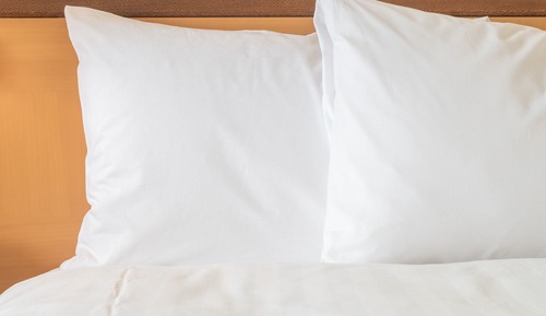 1 King Bed Standard
