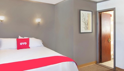 Room, 2 Queen Beds, Smoking