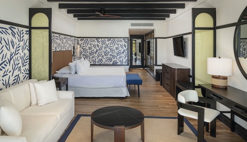 Junior Suite Pool View