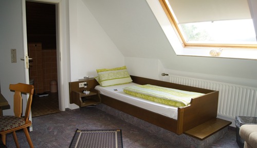 Standard Single Room