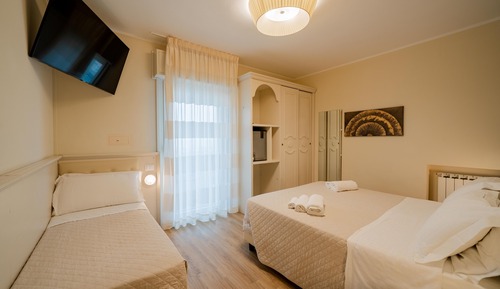 Superior Triple Room