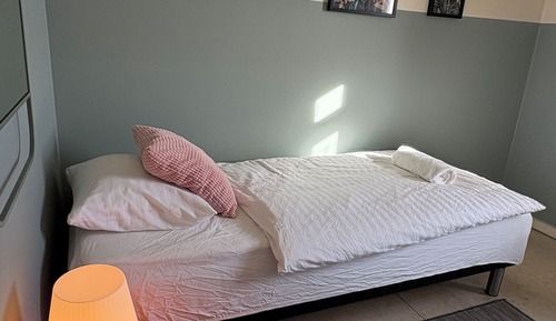 Standard Single Room (shared bathroom)