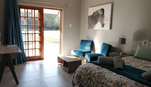 Standard Room (Mountain Zebra)