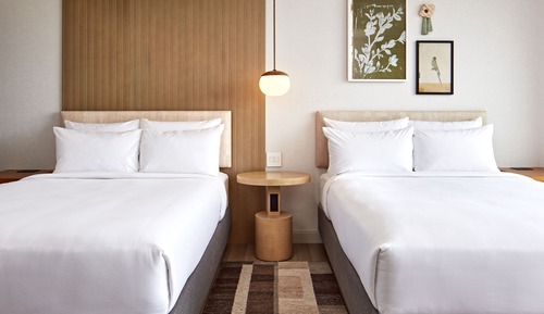 Room, 2 Queen Beds, Non Smoking (Mobility Accessible, Tub)