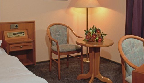 Standard Single Room