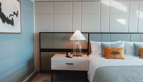 Superior Room, 1 King Bed, Non Smoking, City View