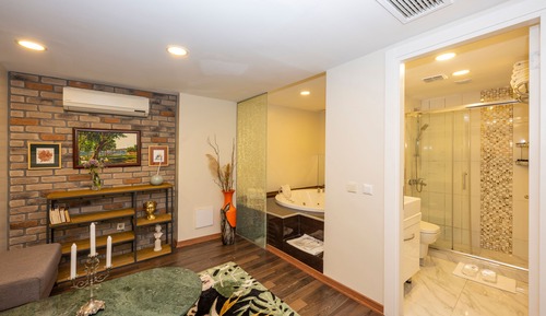 Junior Suite, No Windows