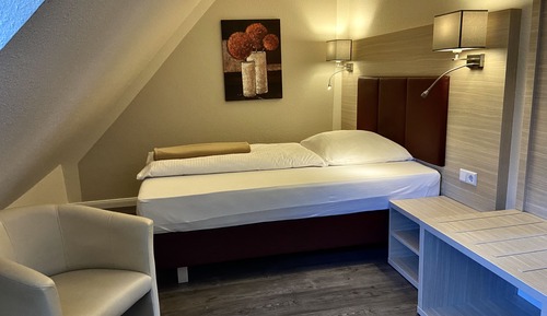 Standard Single Room