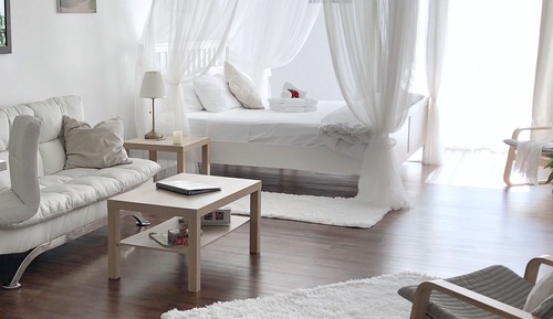 Romantic Studio Cottage