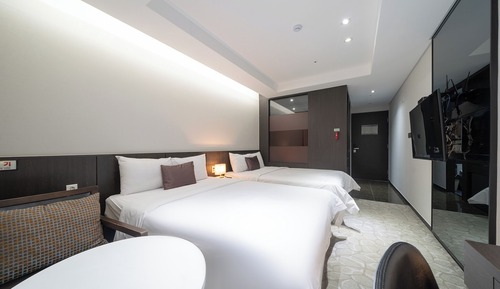 Deluxe Premier Twin Room, 2 Double beds