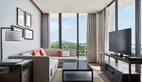 Room, Multiple Beds (Residence)