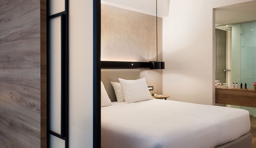Junior Suite, Pool Access