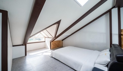 Room (Lapine (Ocean View Duplex))