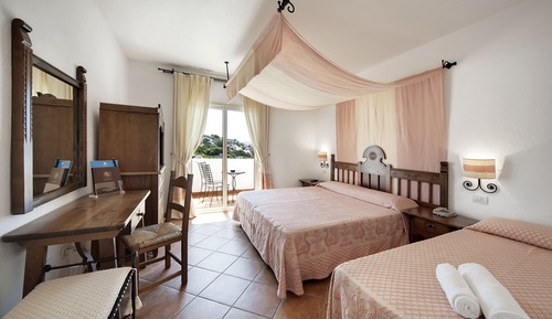 Superior Double or Twin Room, Balcony, Partial Sea View