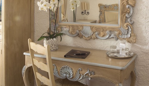 Classic Double Room, Balcony, Garden View