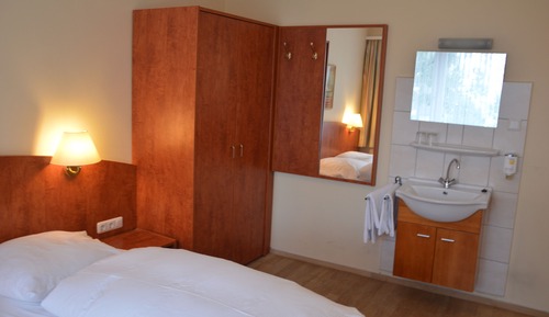 Double Room Single Use