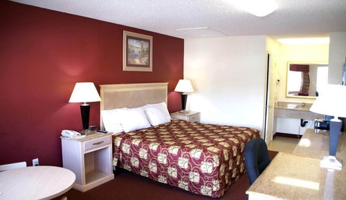 Standard Room, 1 King Bed, Non Smoking