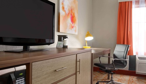 Room, 2 Queen Beds, Non Smoking