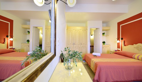 Standard Triple Room (No special View)