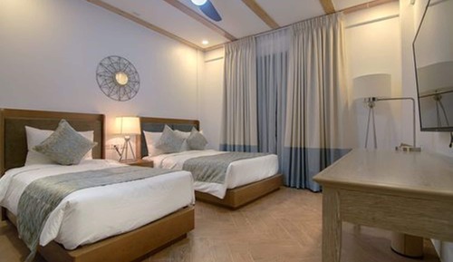 Superior Double or Twin Room, 2 Double Beds, Mountain View