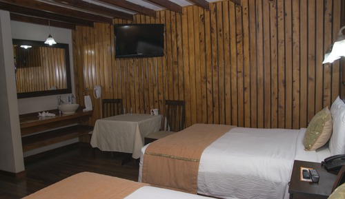 Standard Chalet, 2 Double Beds