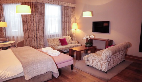 Junior Suite