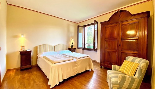 Superior Room, 1 Queen Bed, Garden View, Annex Building