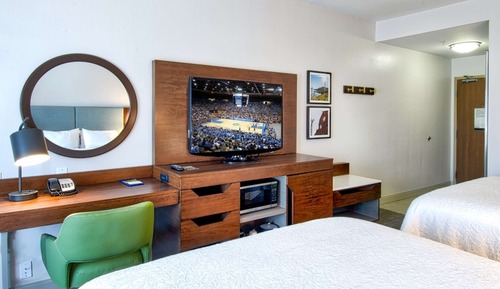 Suite, 2 Queen Beds, Accessible, Non Smoking