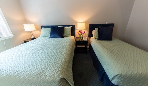 Room, Multiple Beds