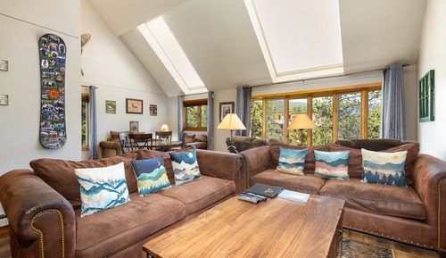 Condo, 5 Bedrooms