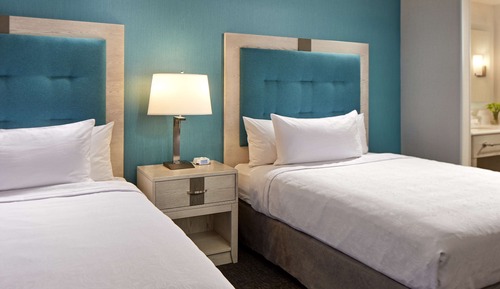 Studio, 2 Queen Beds, Corner