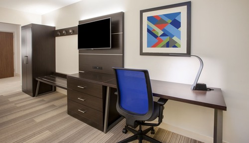 Suite, Multiple Beds