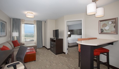 Suite, 1 King Bed, Kitchen, Mountain View