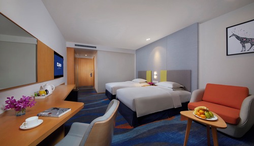 Standard Room, 2 Twin Beds (High Floor)