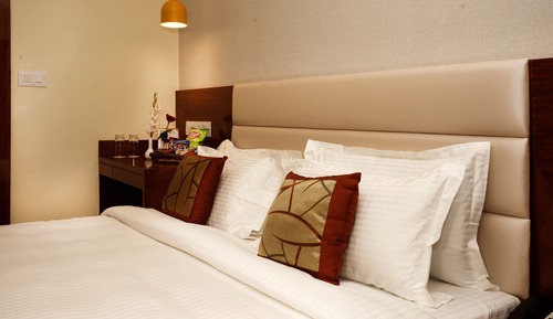 Club Room, 1 Bedroom