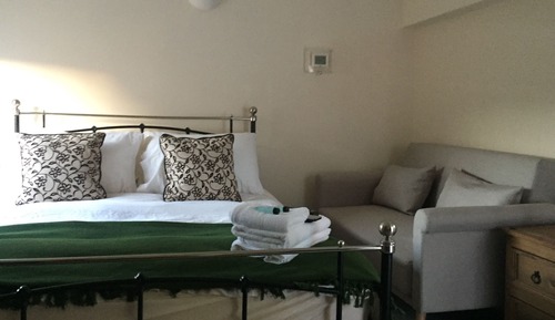 Standard Double Room, Ensuite (Room 4)