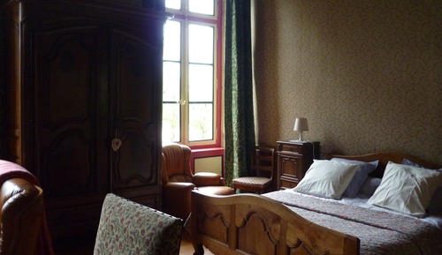 Double Room (Massot)