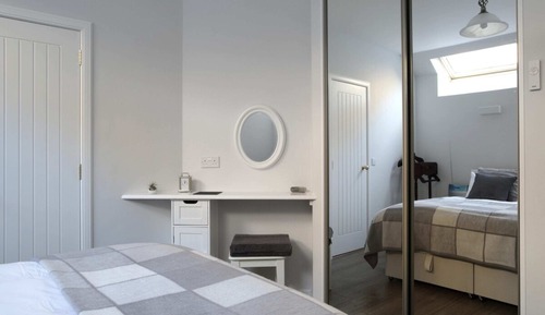 Apartment (1 Bedroom)