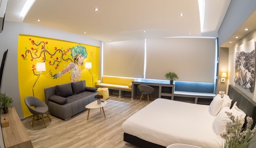 Family Studio, Park View