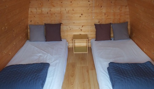 Deluxe Cabin, Shared Bathroom, Lake View (Les Cabanes: 2 personnes )