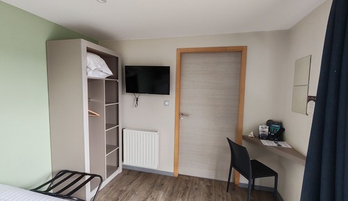 Double Room, Accessible