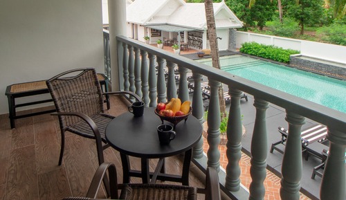 Deluxe Pool View Twin Room