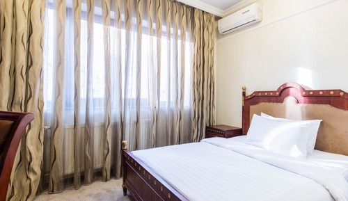 Basic Single Room, City View