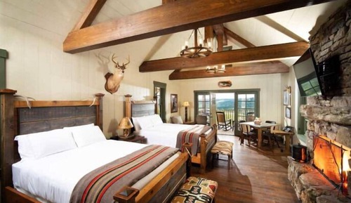Mountain Top One Room Cottage