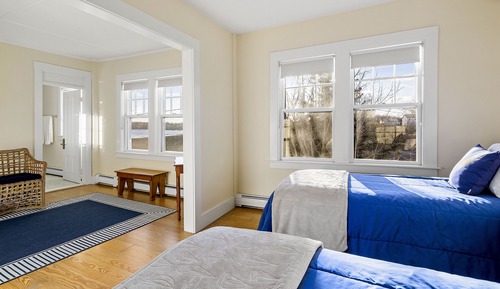 Inner Harbor View Suite (4)