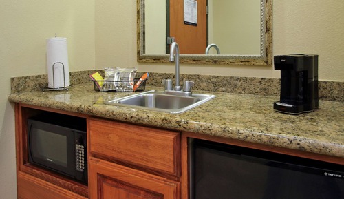 Suite, 1 King Bed, Accessible, Non Smoking